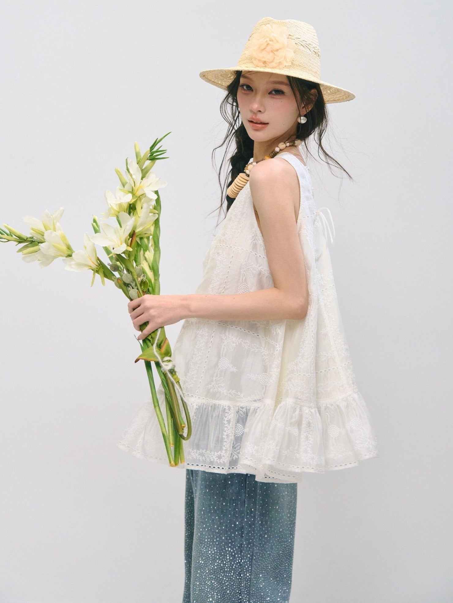 SOMESOWE Ruffled A Line Loose Fit Casual Round Neck Sleeveless Women Tank Tops