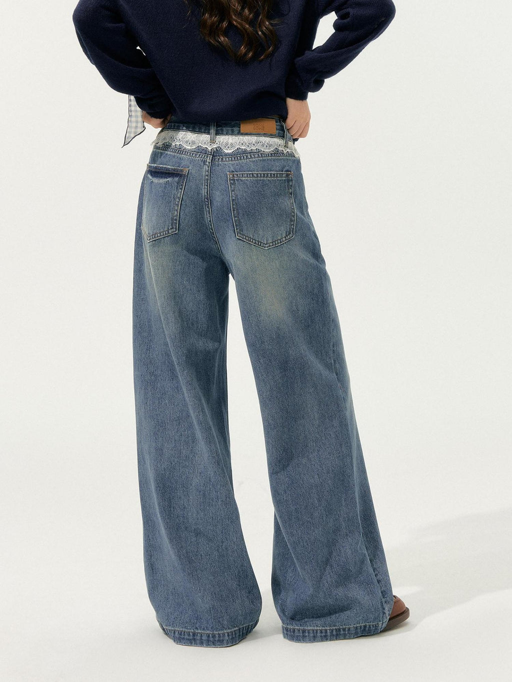 SOMESOWE Slight Stretch Cotton Natural Waist Hot Girl Straight Blue Button Wide Leg Jeans
