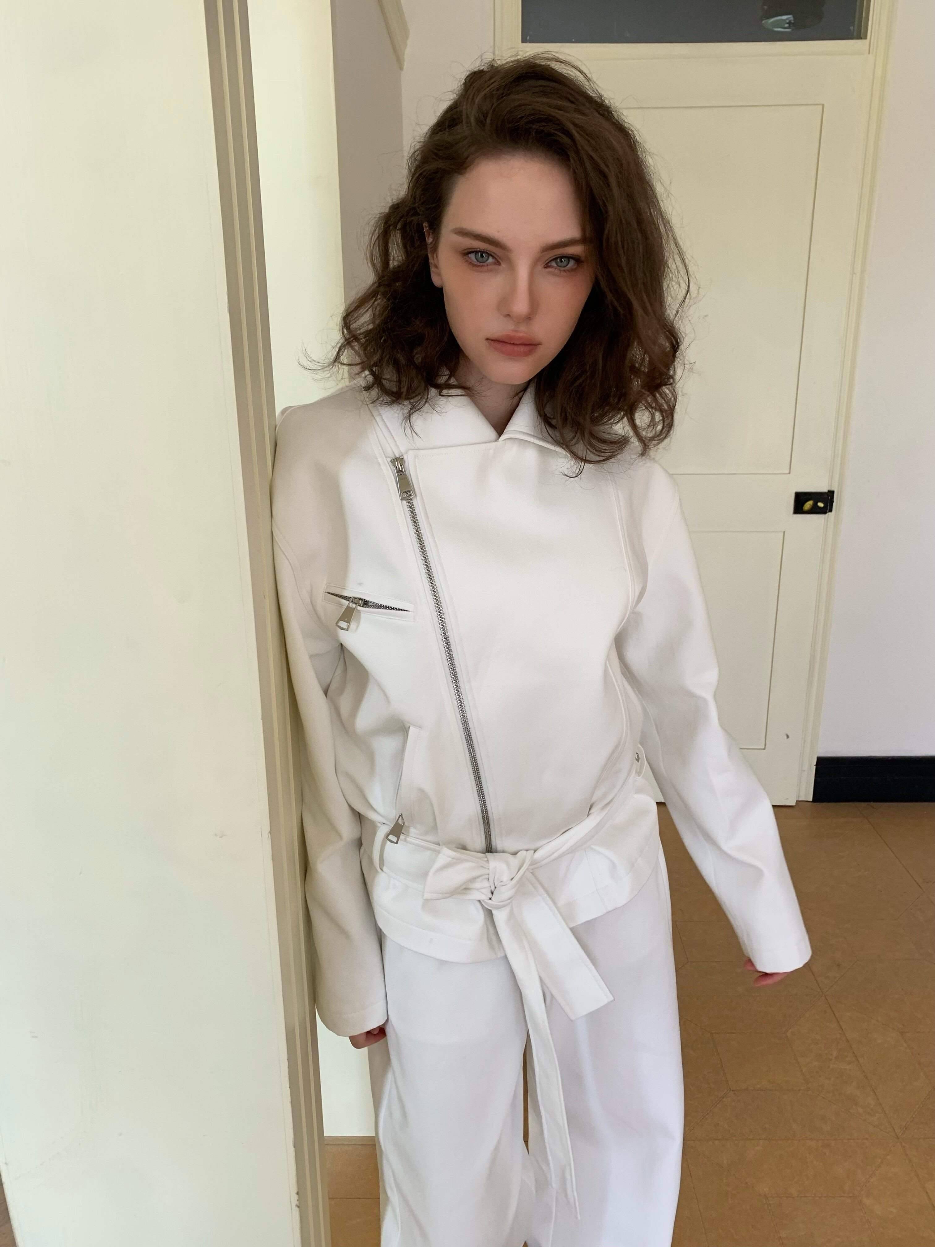 BUZHOU_100%_Cotton_Lapel_Edgy_Biker_Short_Women_White_Jacket_Cropped_Jackets_MISSTT