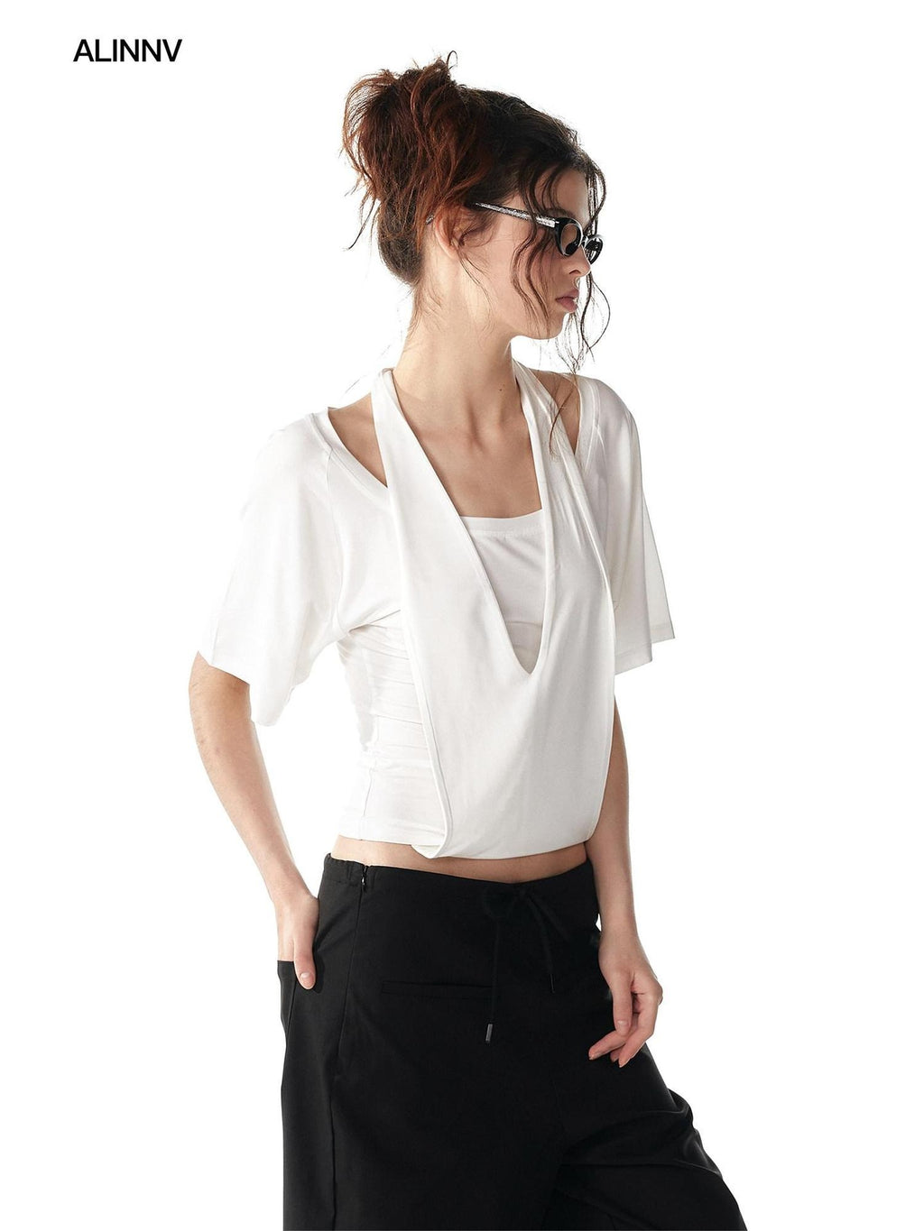 ALINNVSTUDIO Backless Slim Fit Modal Stretch Pullover Short Solid Color Halter Crop Tops