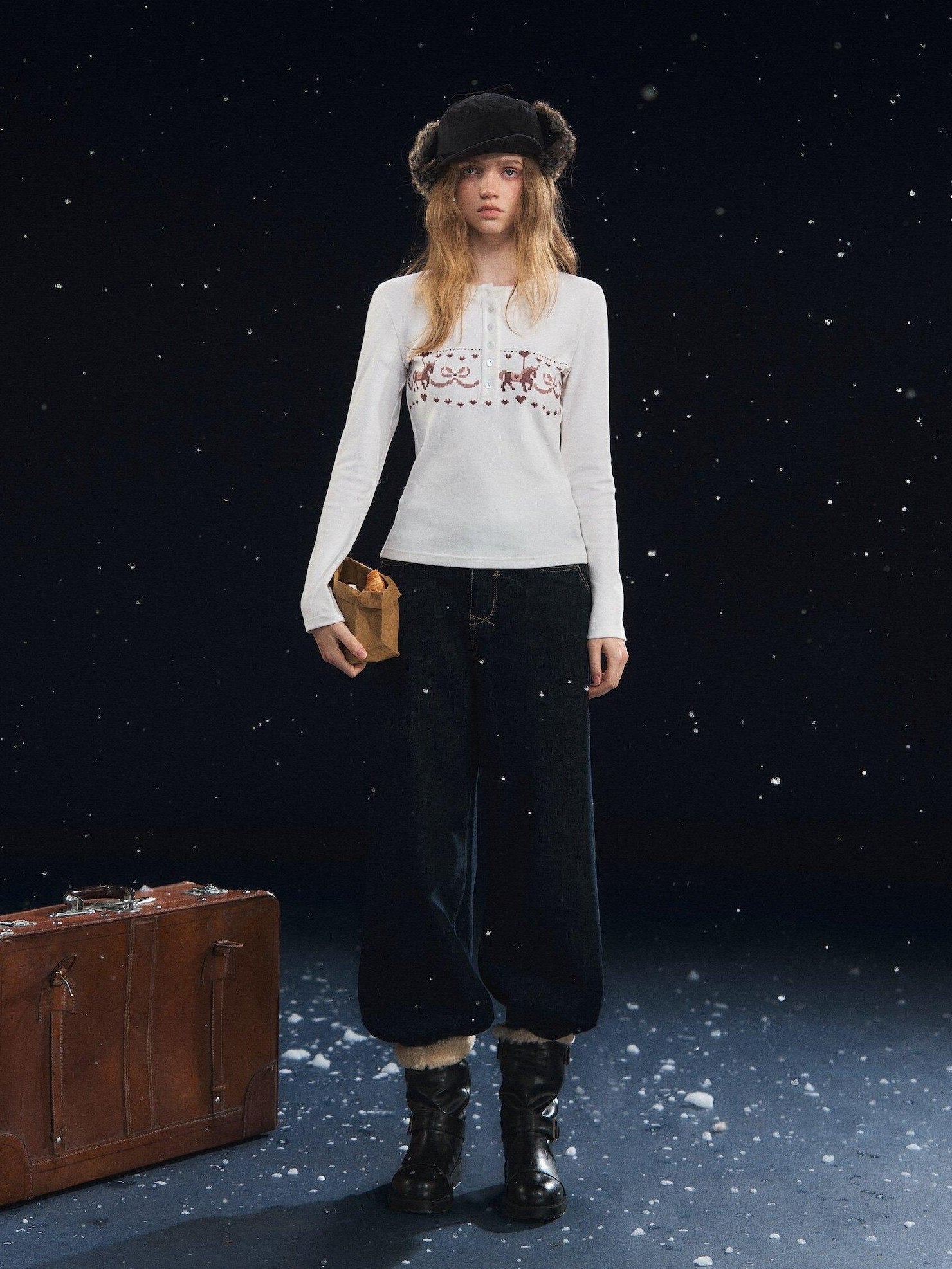 SOMESOWE Cotton Blend Lace Trim Casual Crew Neck Women Cartoon Print Sweaters