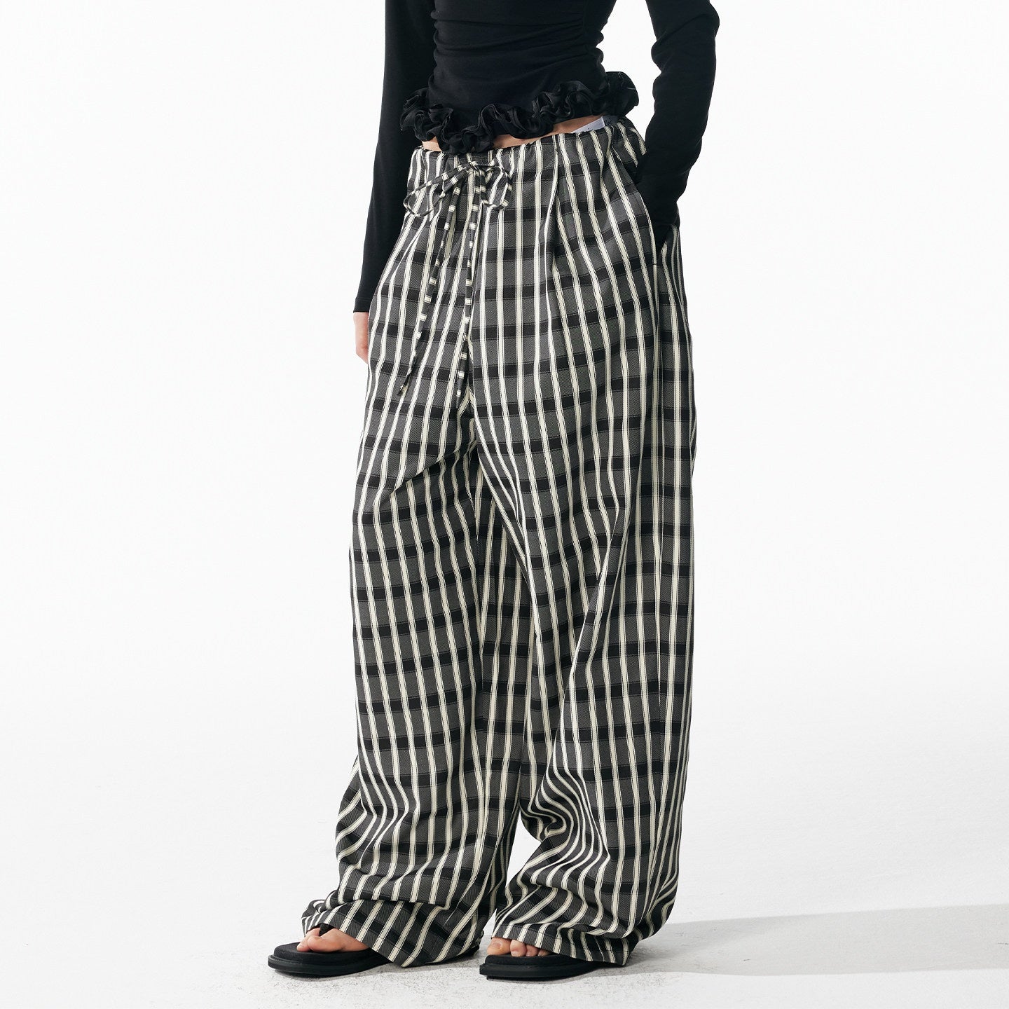 ALINNVSTUDIO_Minimalist_Loose_Fit_Square_Neck_Plaid_Pullover_Women_Top_&_Pants_Sets_MISSTT