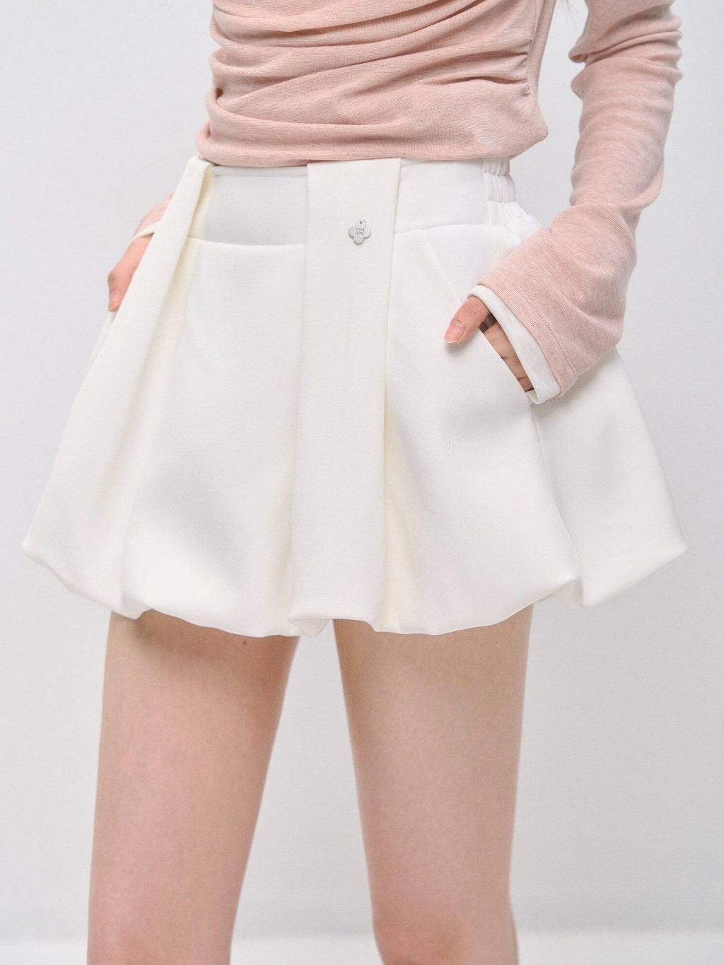 SOMESOWE Sexy Ruffled Pleated Lined Tiered Cake Mid Waist Loose Women Casual Mini Skirts