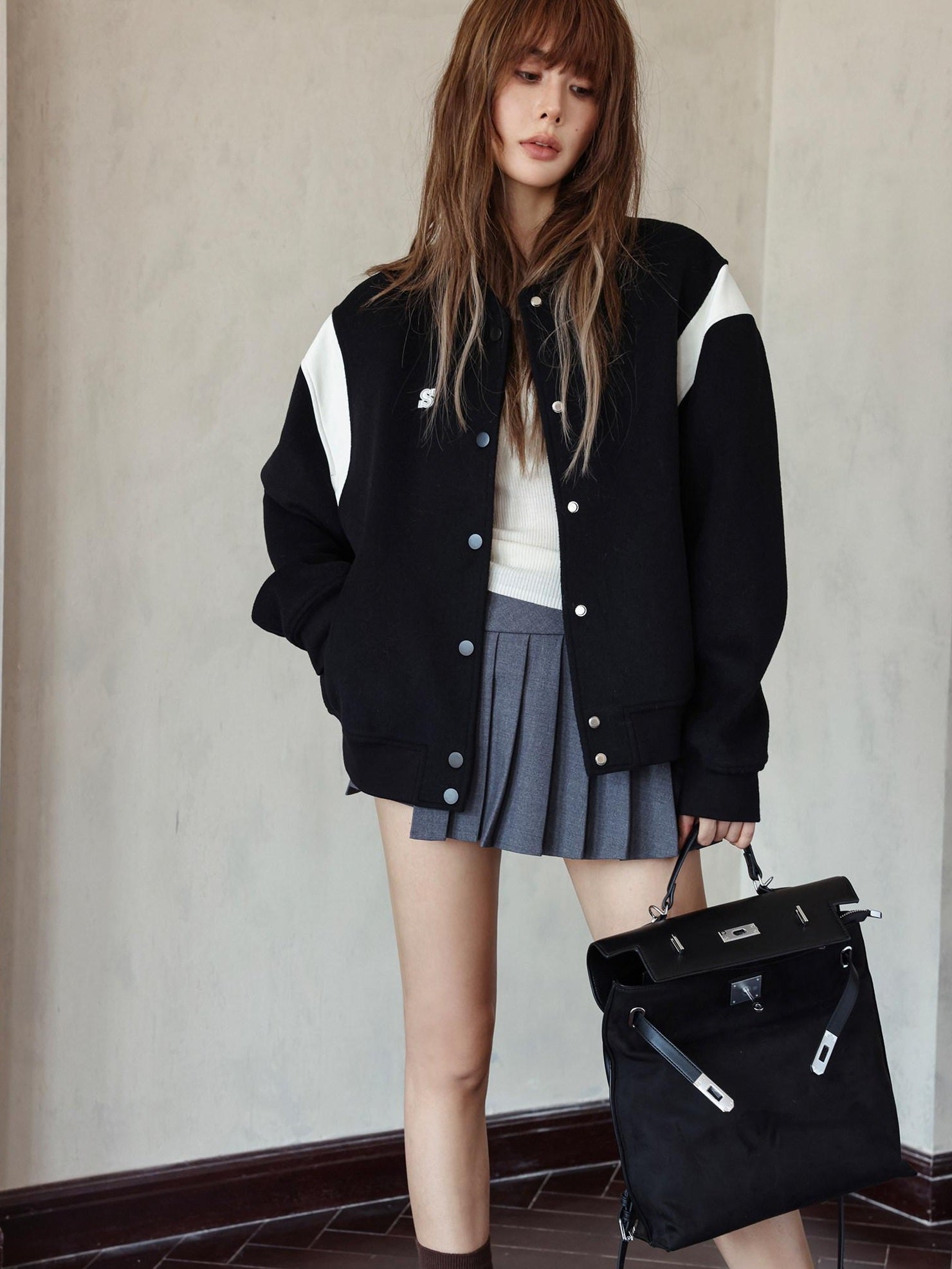 SOMESOWE Smart Commuter Relaxed Turn Down Collar Button Solid Black Gray Bomber Jackets