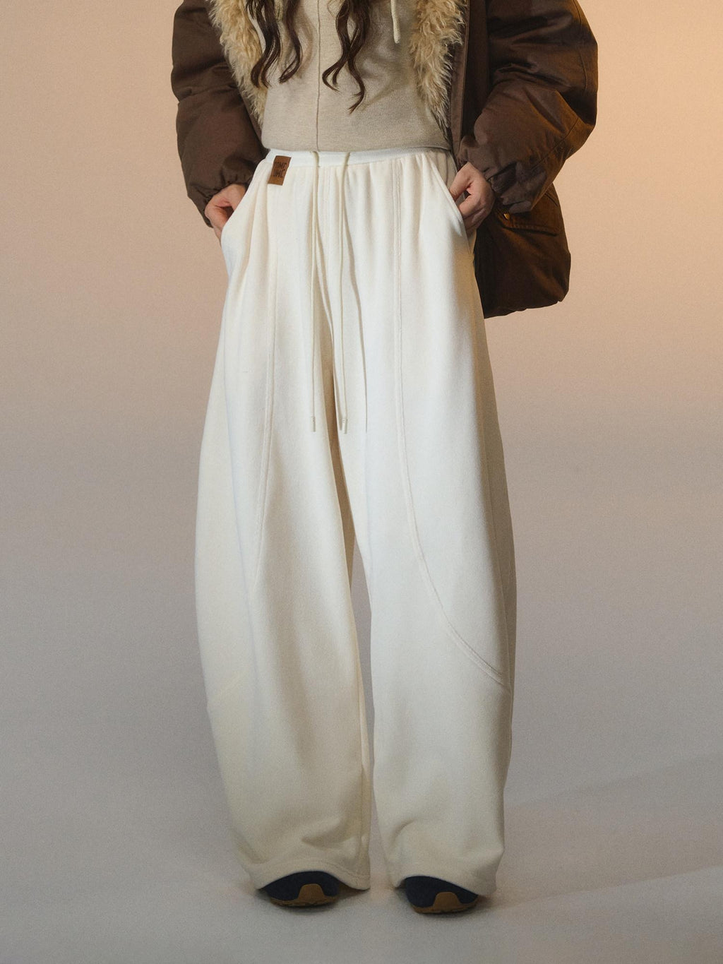 SOMESOWE Cozy Pocket Plaid Loose Fit Button Fly Natural Waist Women Casual Sweatpants