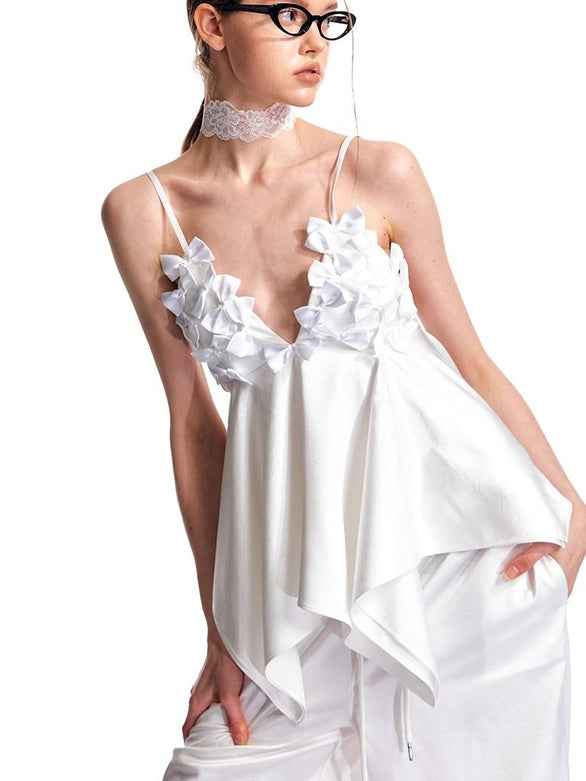 ALINNVSTUDIO Original Design Bow Accent Spaghetti Strap Slim Fit Women Black White Camisoles