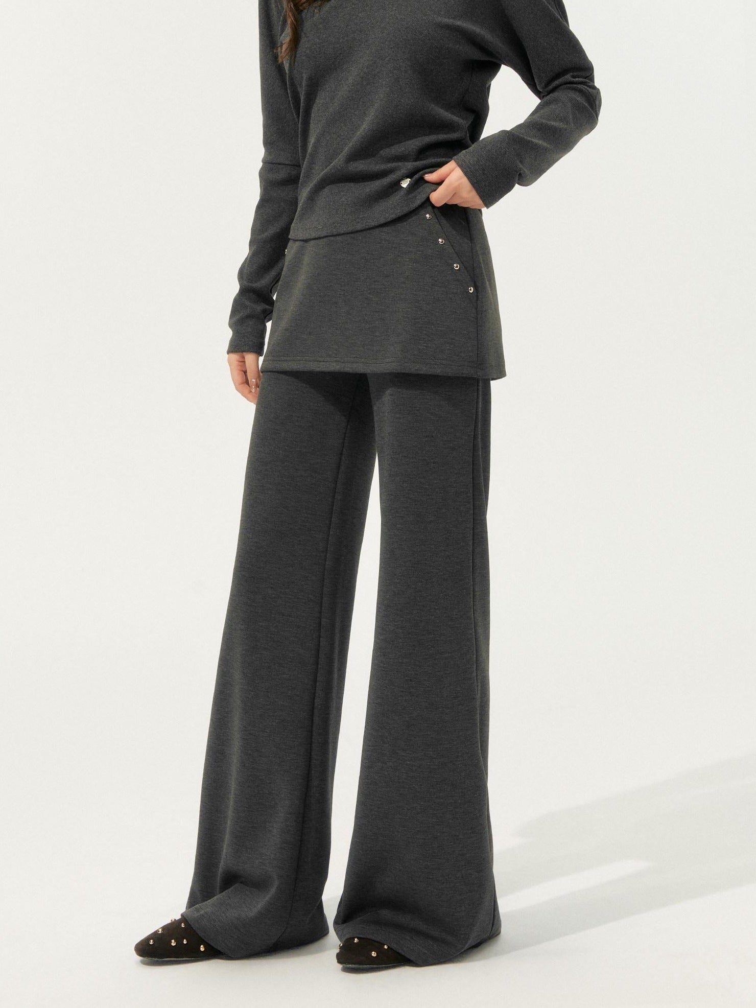 SOMESOWE Cozy Knit V-neck Cropped Batwing Top Loose Straight Pants Top & Pants Sets