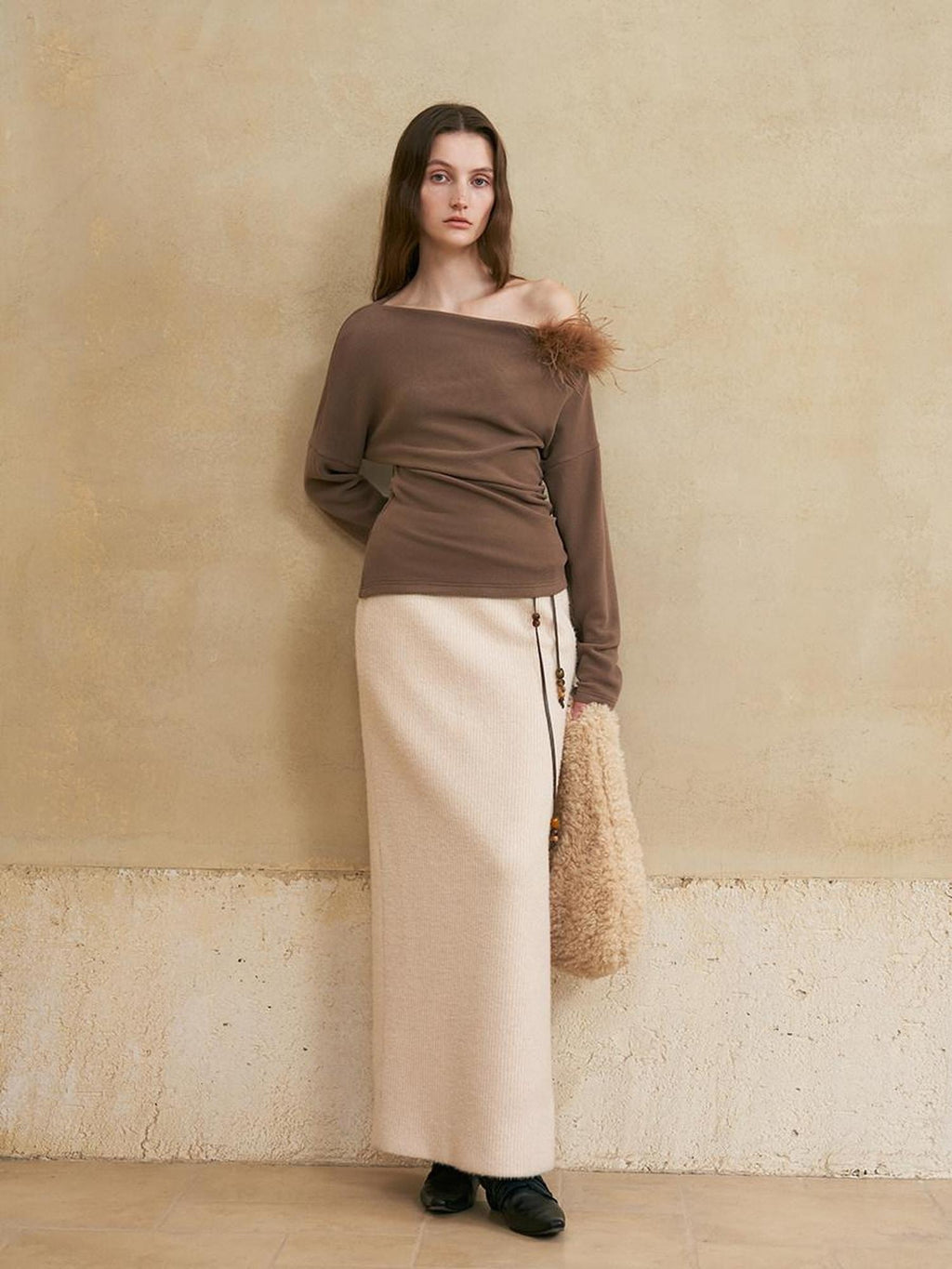 someonesometimes 3D Embellished Asymmetrical Neck Slim Crop Knit Wool Blend Sweaters