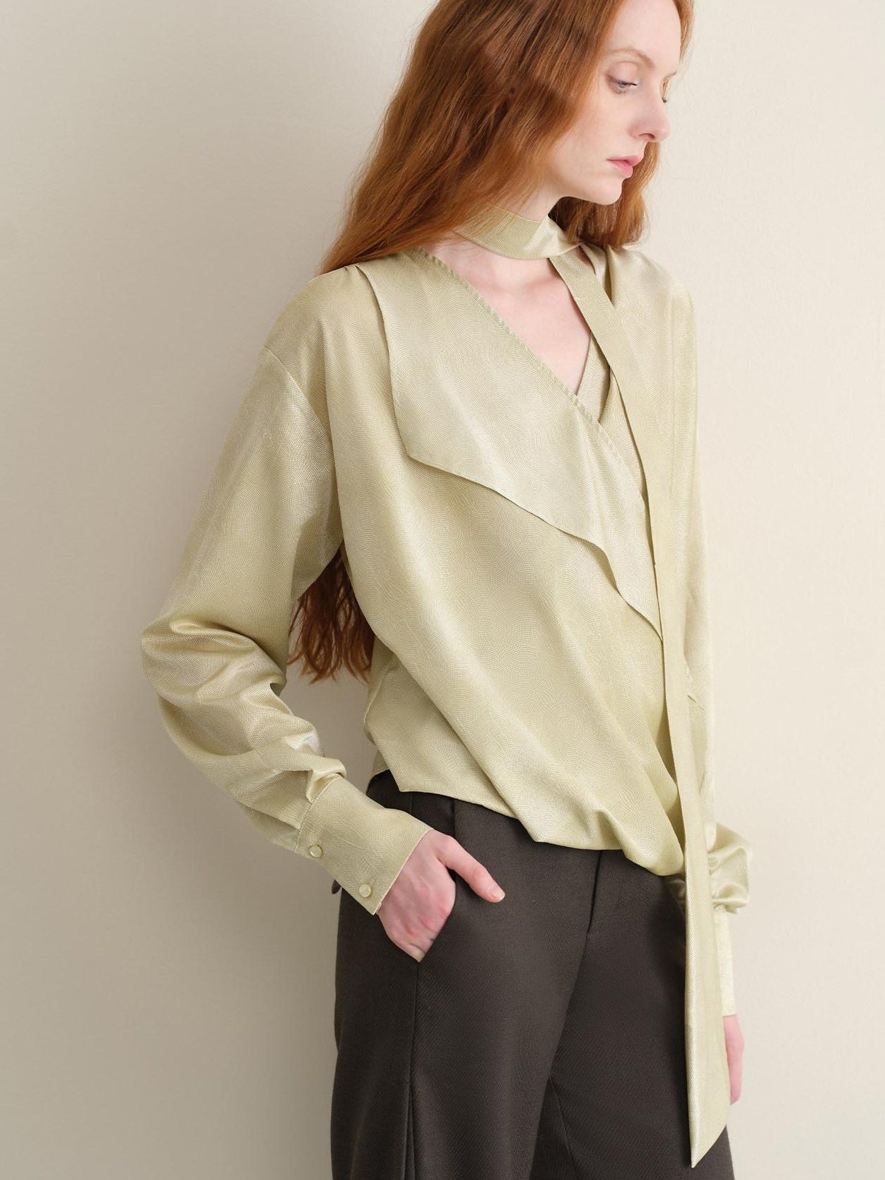 someonesometimes Breathable Casual Loose V-neck Tie Front Bell Sleeve Floral Cantaloupe Blouses