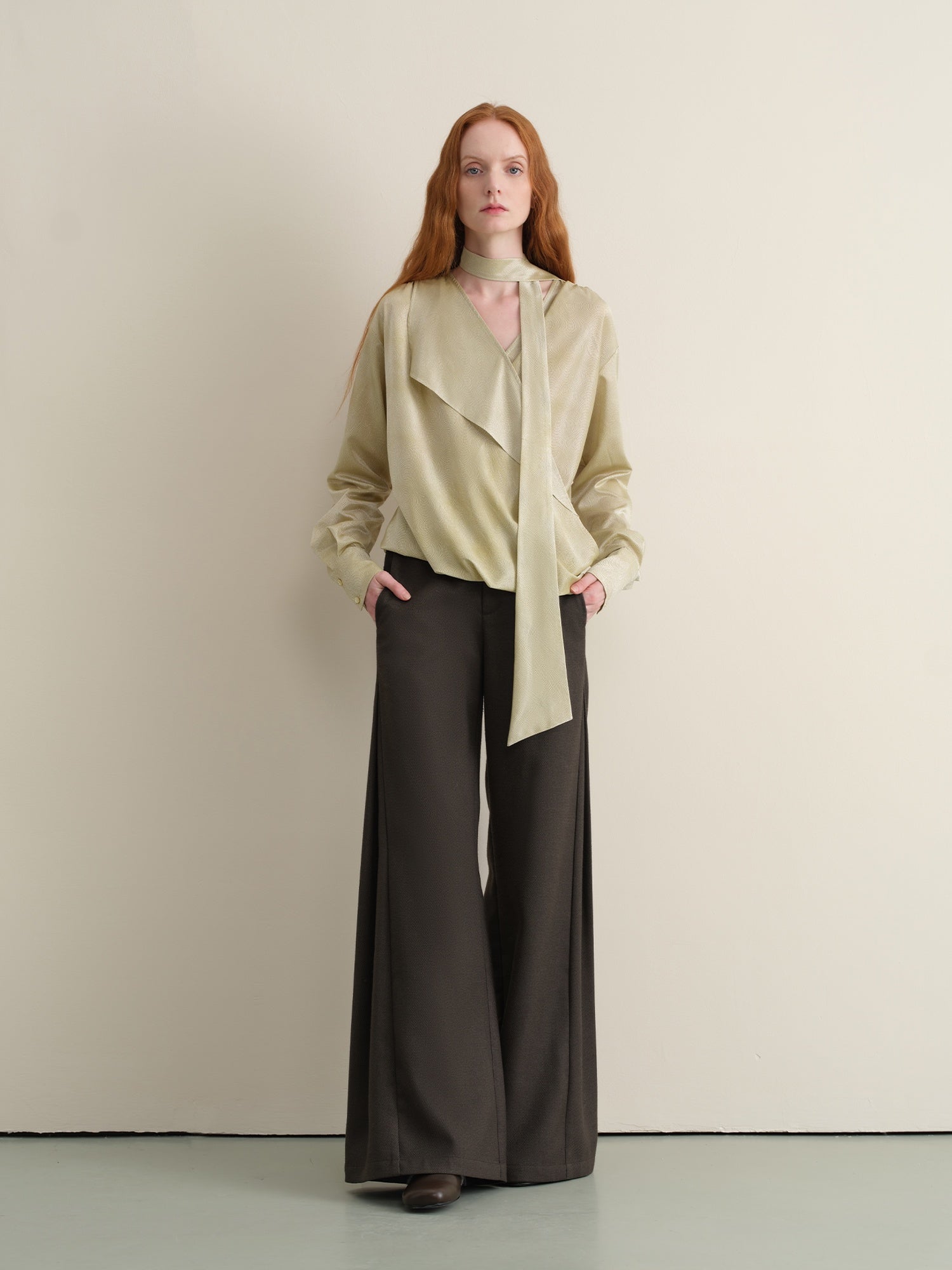 someonesometimes Breathable Casual Loose V-neck Tie Front Bell Sleeve Floral Cantaloupe Blouses