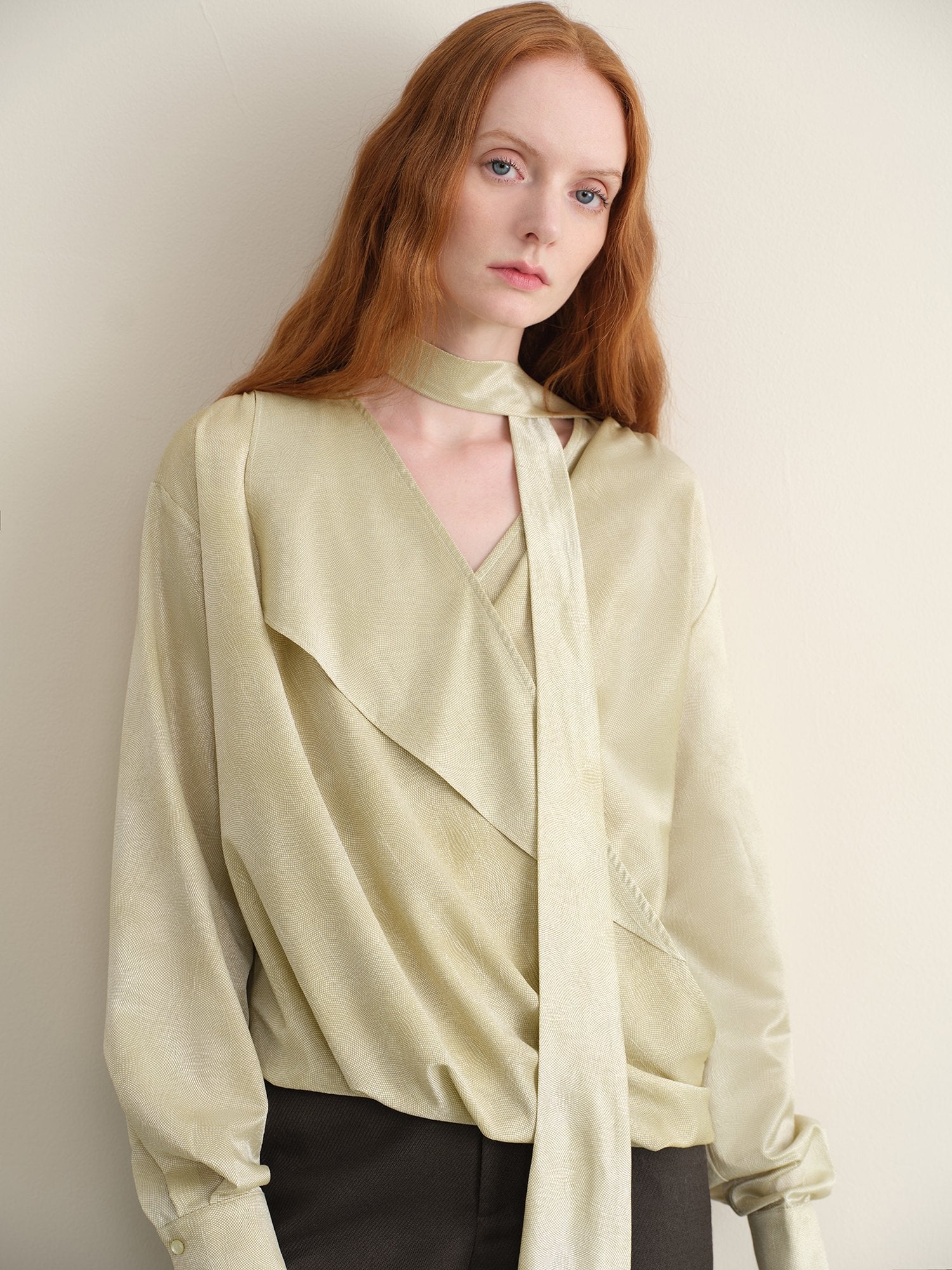 someonesometimes Breathable Casual Loose V-neck Tie Front Bell Sleeve Floral Cantaloupe Blouses
