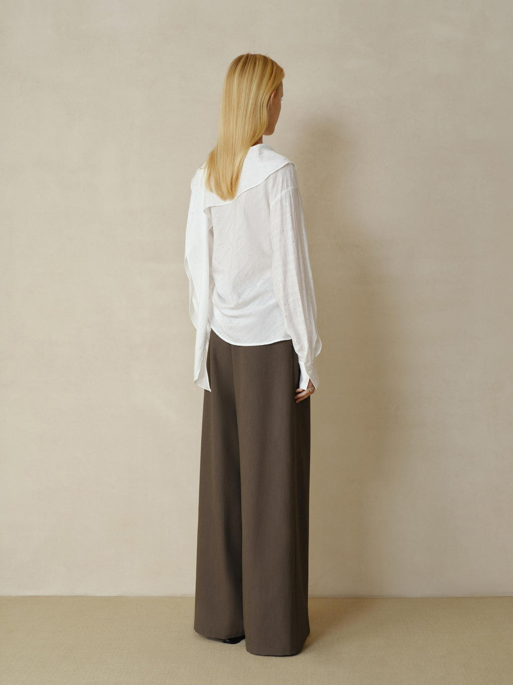 someonesometimes Cooling French Loose Round Neck Long Sleeve Shimmer White Nylon Blouses
