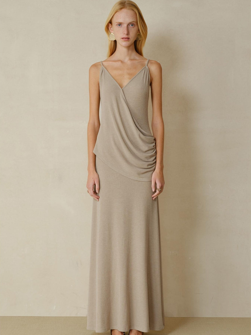 someonesometimes Elegant Polyester Blend V-neck Long Sleeve Slim H Cut Khaki Maxi Dresses