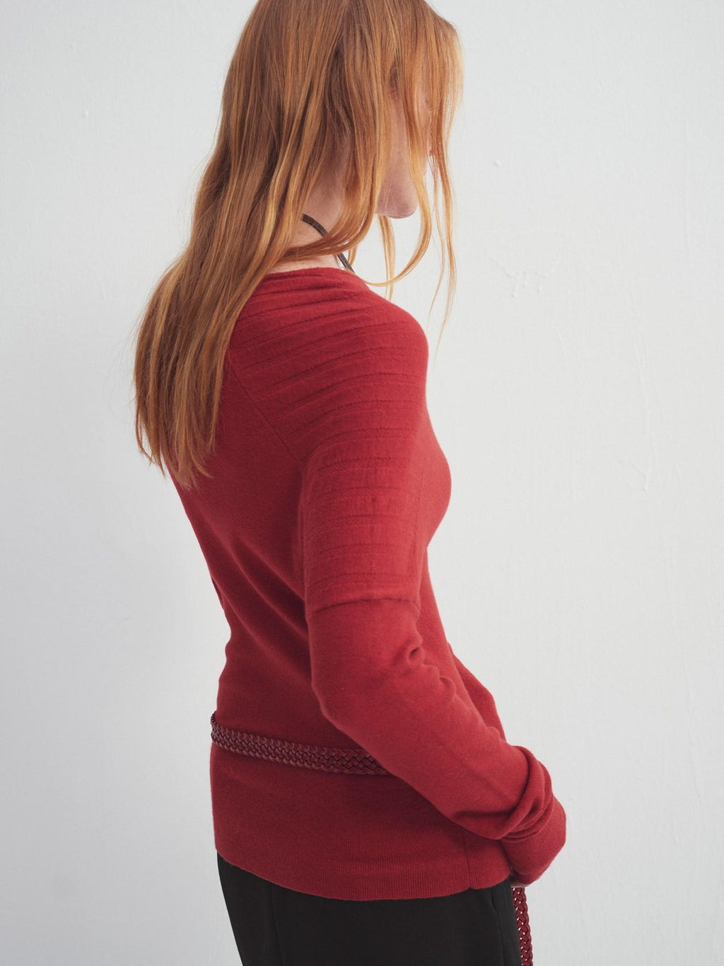 someonesometimes Fiery Red Asymmetric Slim Knit Pullover Women Slant Neck Sweaters
