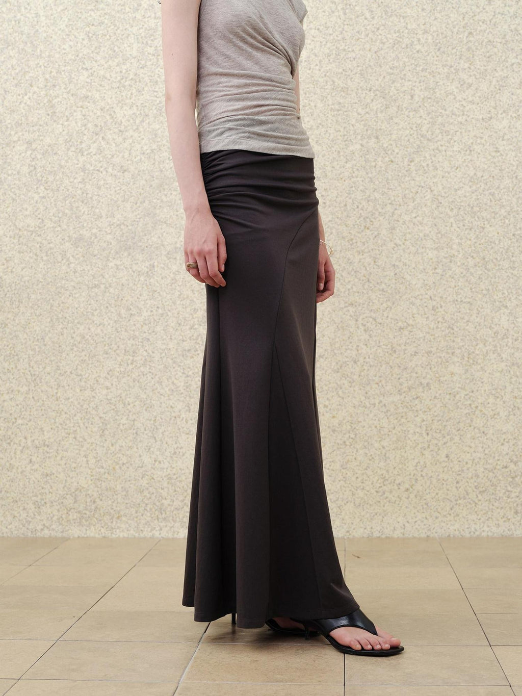 someonesometimes Flattering High Waist Paneling Mermaid Silhouette Black Cotton Maxi Skirts