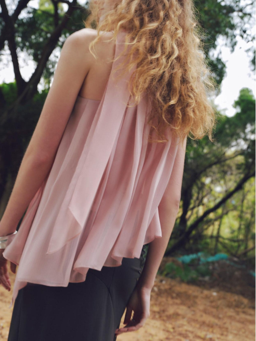 someonesometimes High Stretch Asymmetrical Patchwork Halter Loose Women Polyester Tank Tops