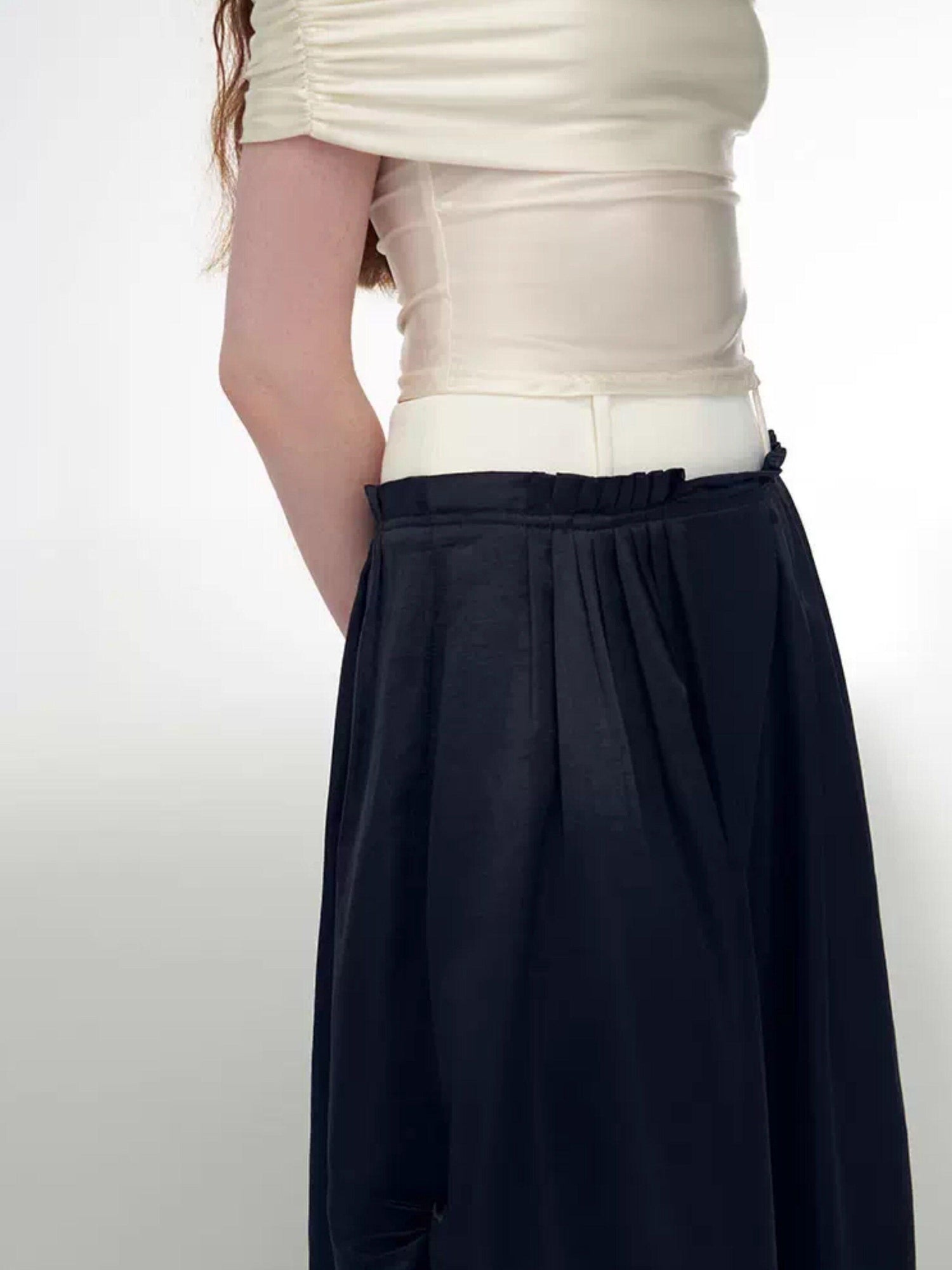someonesometimes High Waist Pleated A Line Minimalist Work Casual Black Midi Skirts