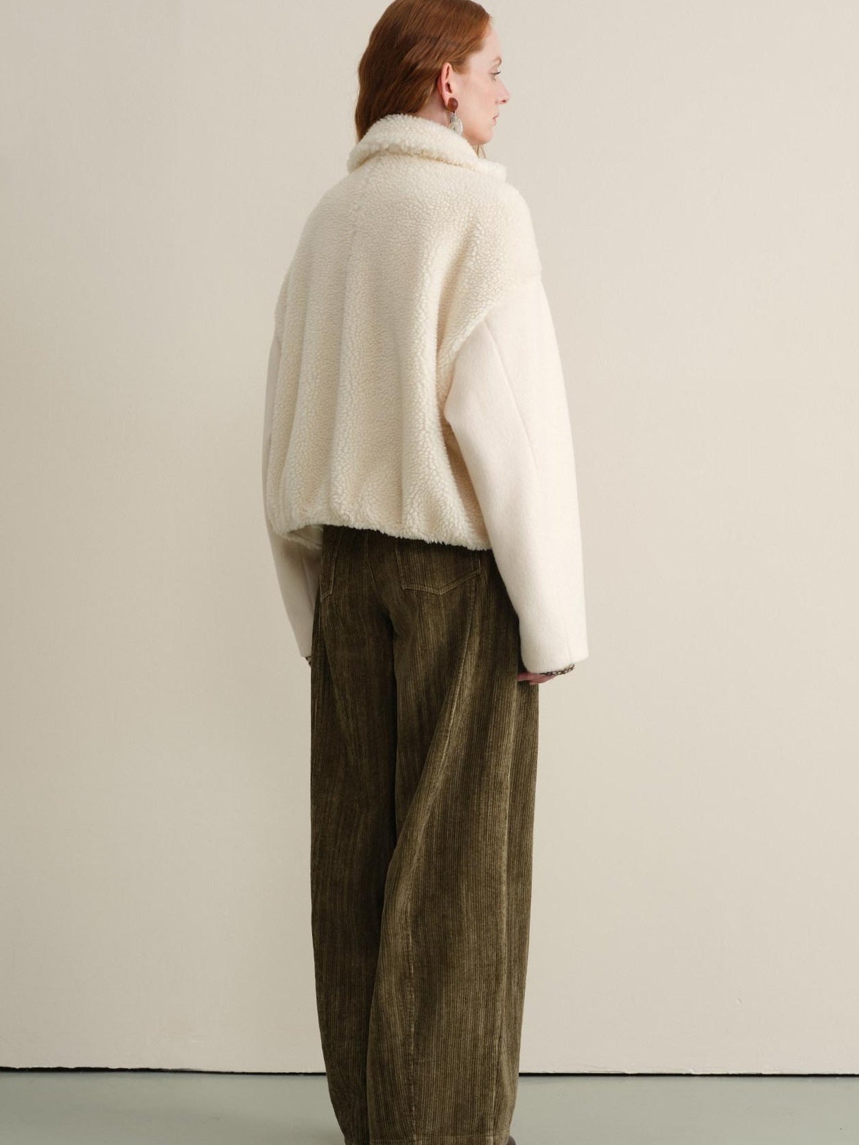 someonesometimes Lambswool Lined Lapel Button Casual Loose Fit Women Beige Faux Fur Coats