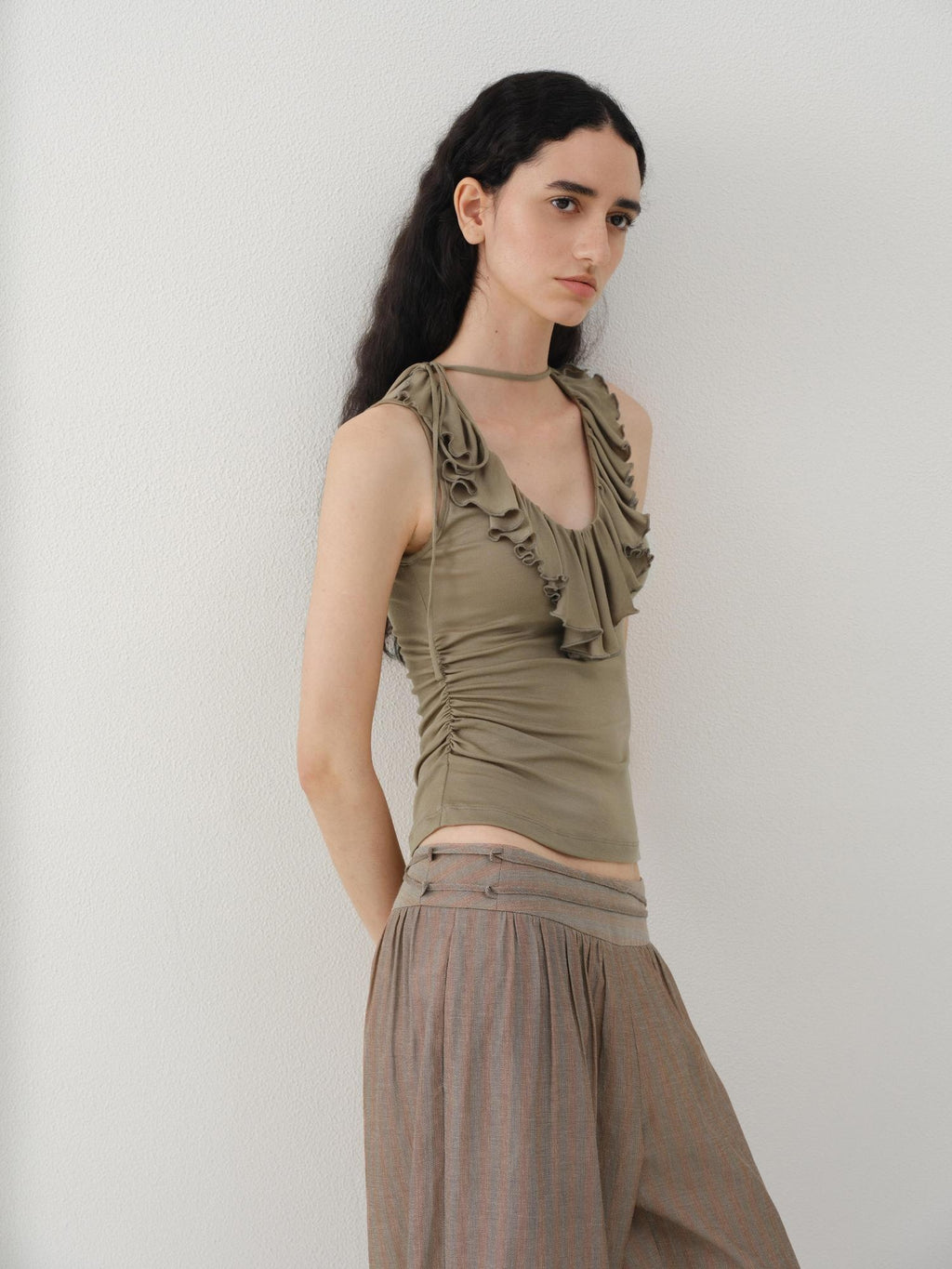 someonesometimes Light Lyocell Slim Ruffle Tie Cami Workwear Women Olive Green Tank Tops