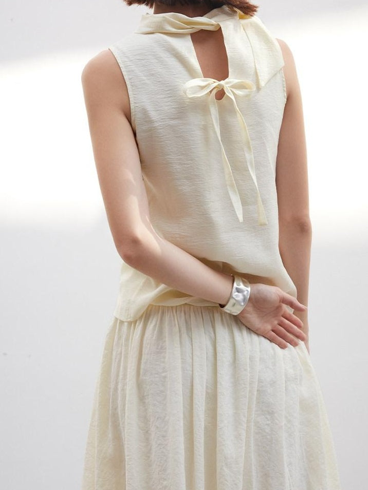 someonesometimes Original Slim Tie Detail Stand Collar Sleeveless Cream Pullover Top & Skirt Sets