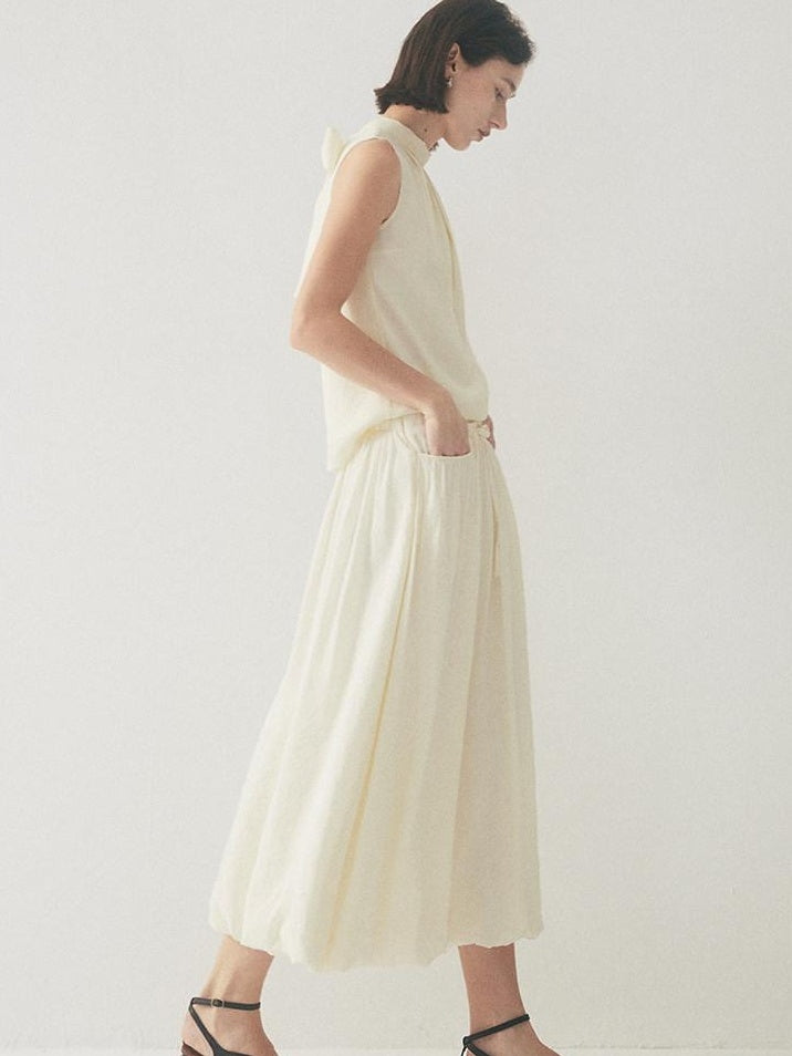 someonesometimes Original Slim Tie Detail Stand Collar Sleeveless Cream Pullover Top & Skirt Sets