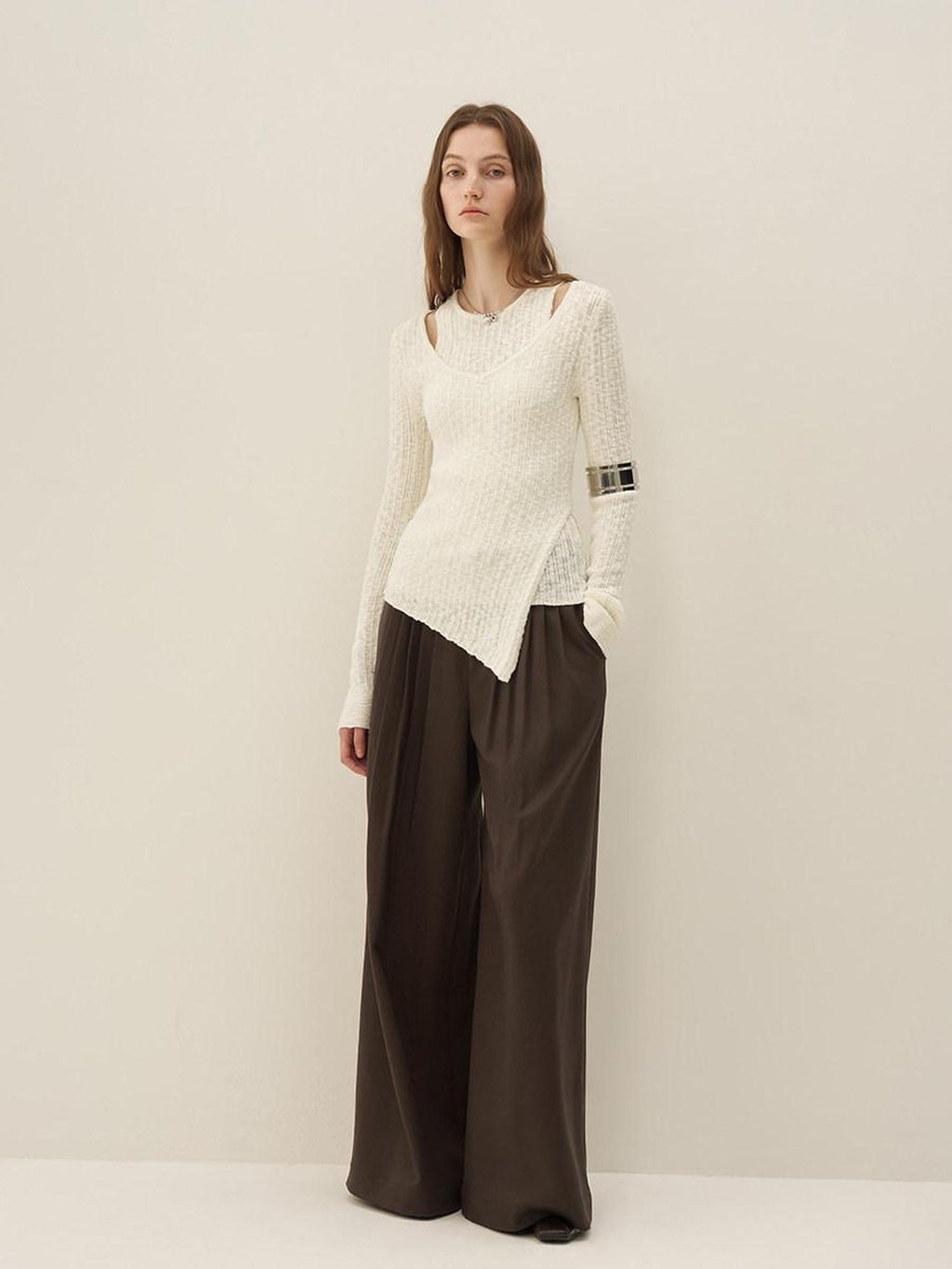 someonesometimes Polyester Blend Knit V-neck Slim Fit Sweet Ivory Women Long Sleeve T-Shirts