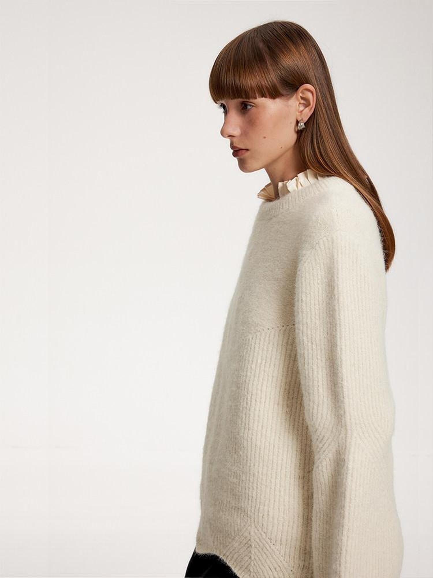 someonesometimes Recycled Viscose Wool Blend Commuter Crew Neck Pullover Cream Sweaters