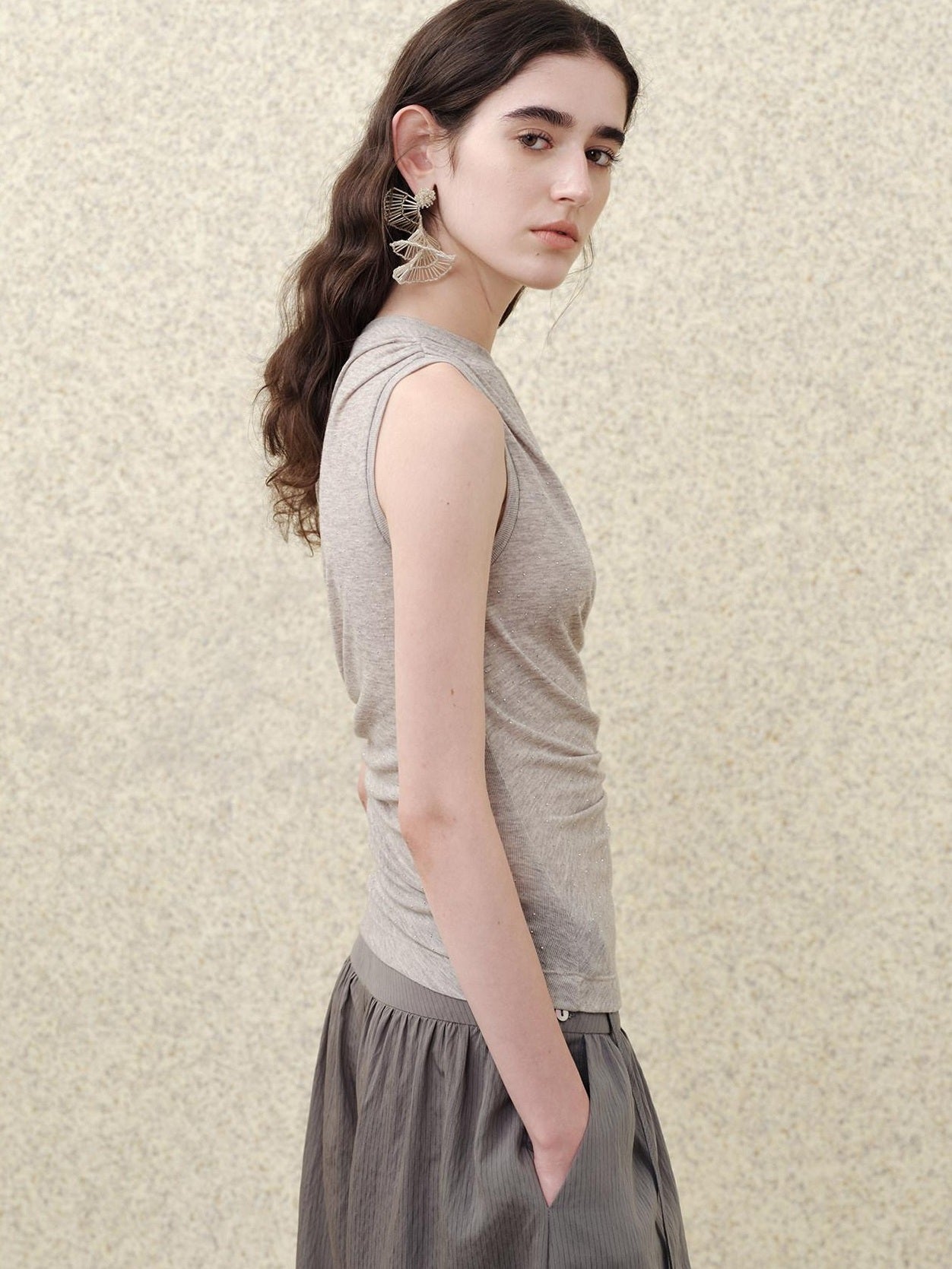 someonesometimes Rhinestone Galaxy Cropped Asymmetric Neck Slim Dusty Gray Short Sleeve T-Shirts