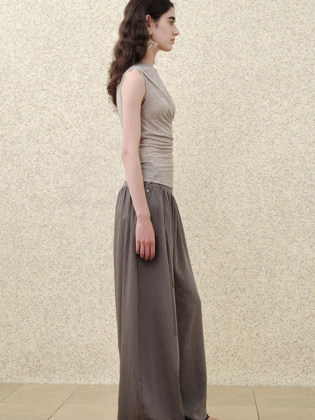 someonesometimes Rhinestone Galaxy Cropped Asymmetric Neck Slim Dusty Gray Short Sleeve T-Shirts
