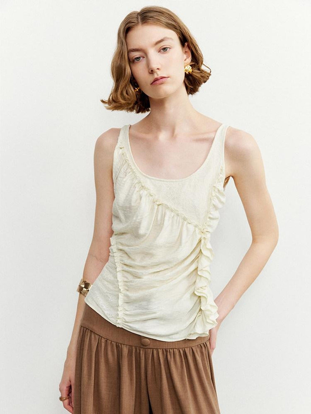 someonesometimes Ruffled Lettuce Edge Slim Fit Original Design Viscose Blend Cream Tank Tops