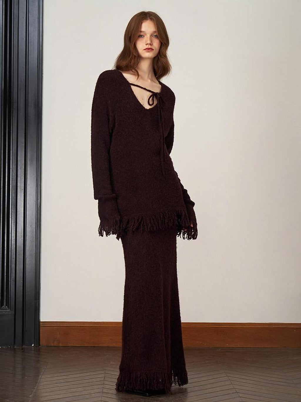 someonesometimes Soft Acrylic Wool V-neck Pullover Office Knit Red Brown Top & Skirt Sets