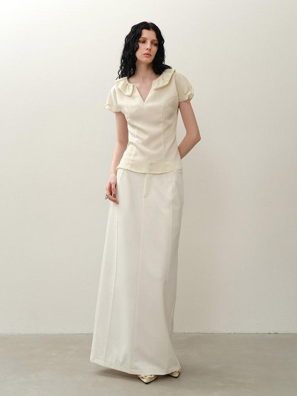 someonesometimes Soft Polyester Blend Casual Slim V-neck Ruffle Sleeve Women Short Sleeve T-Shirts