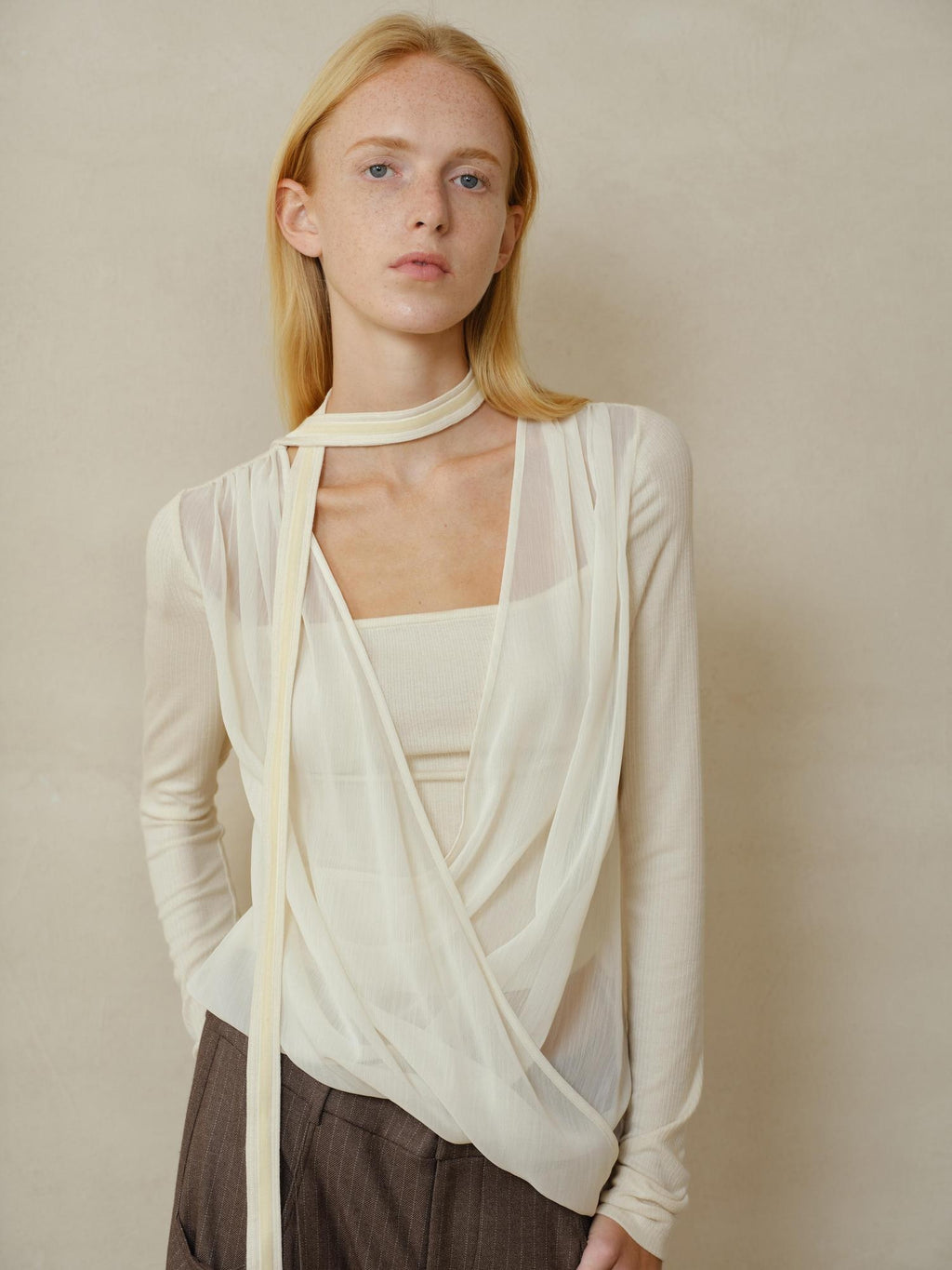 someonesometimes Soft Wool Blend Slim Round Neck Long Sleeve Women Almond Beige Knit Cardigans