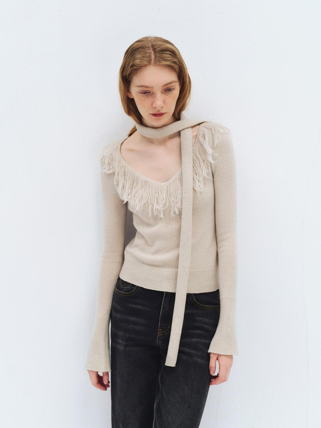 someonesometimes Soft Wool V-neck Bell Sleeve Slim Fit Casual Knitwear Women Sweaters