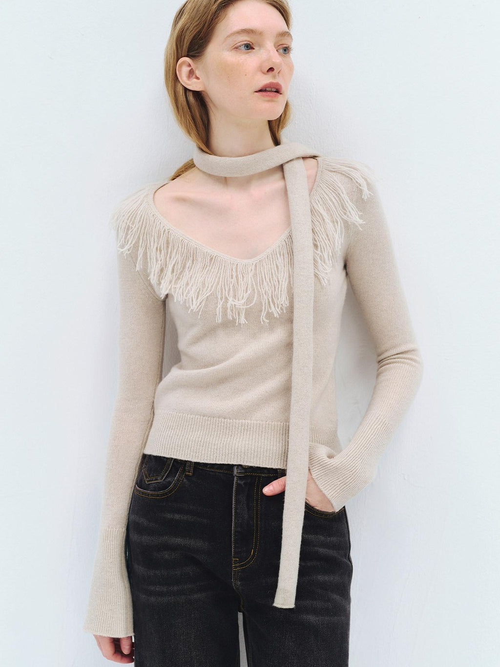 someonesometimes Soft Wool V-neck Bell Sleeve Slim Fit Casual Knitwear Women Sweaters