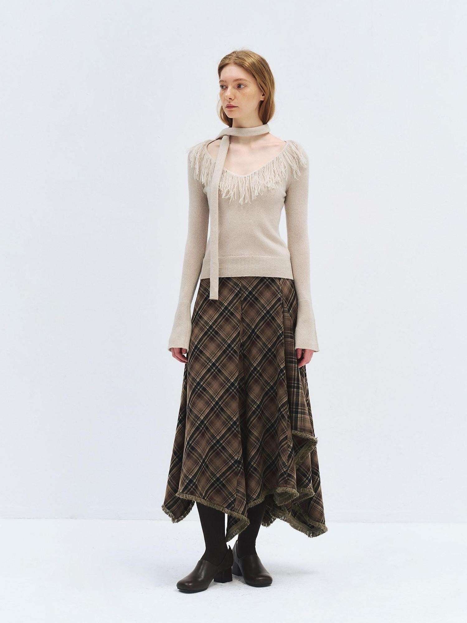 someonesometimes Soft Wool V-neck Bell Sleeve Slim Fit Casual Knitwear Women Sweaters