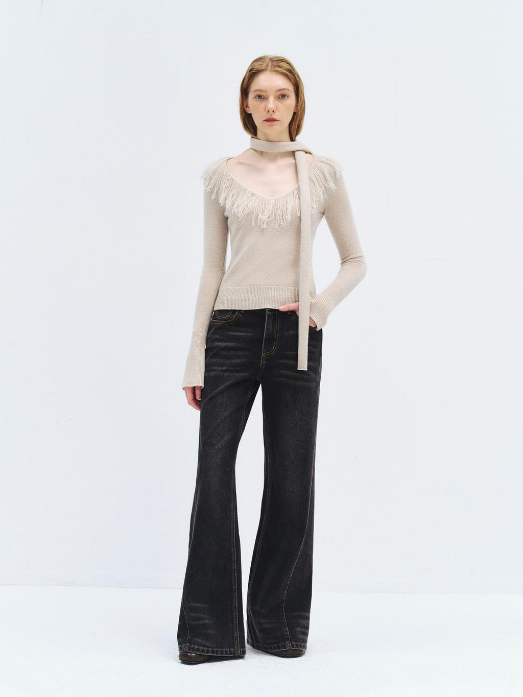 someonesometimes Soft Wool V-neck Bell Sleeve Slim Fit Casual Knitwear Women Sweaters