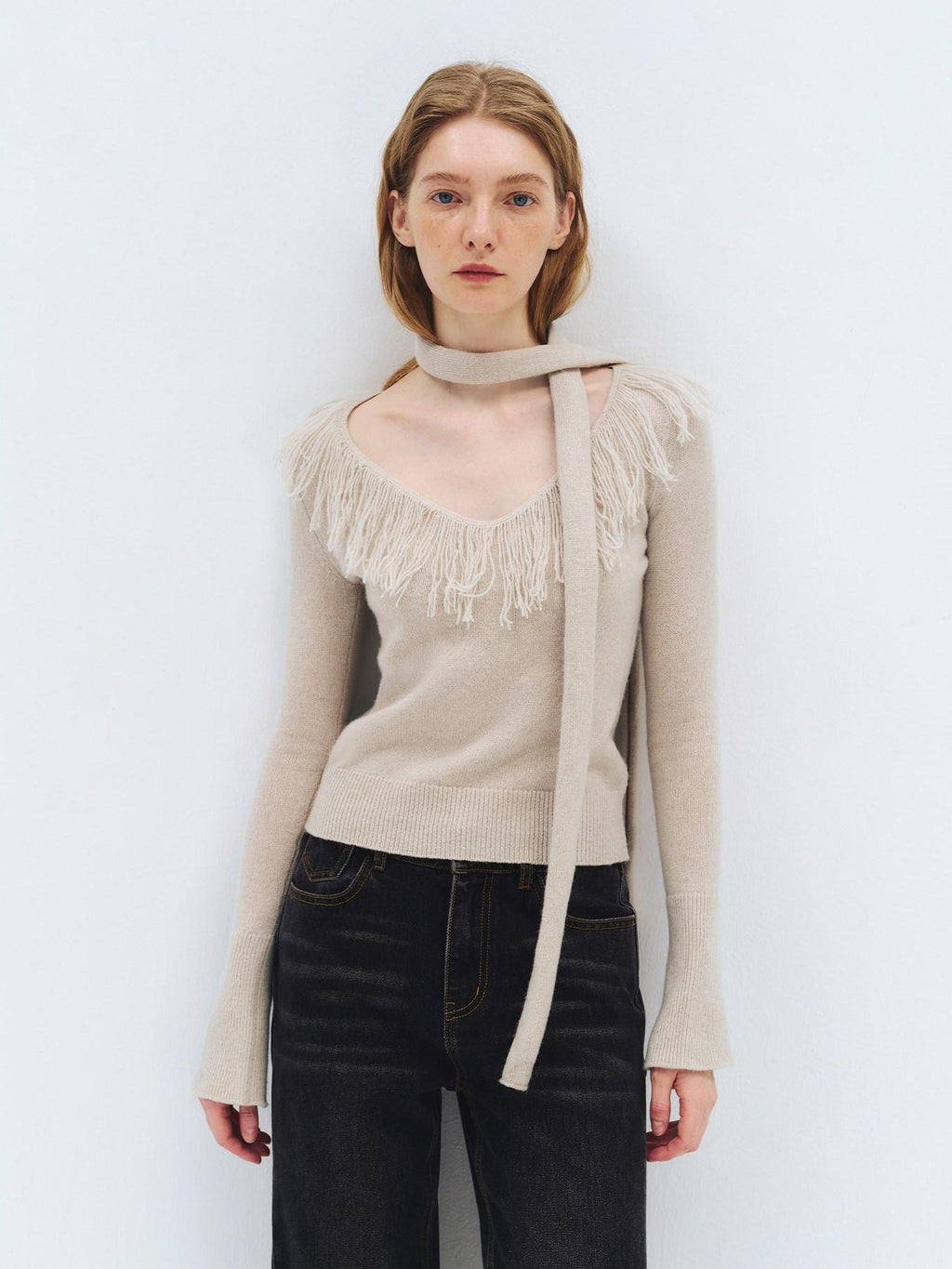 someonesometimes Soft Wool V-neck Bell Sleeve Slim Fit Casual Knitwear Women Sweaters