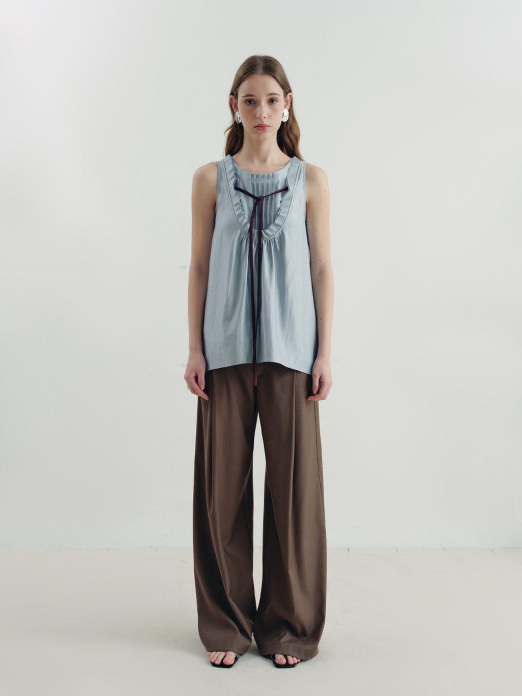 someonesometimes Versatile Ruffle Trim Slim Fit Viscose Blend Women Solid Color Tank Tops