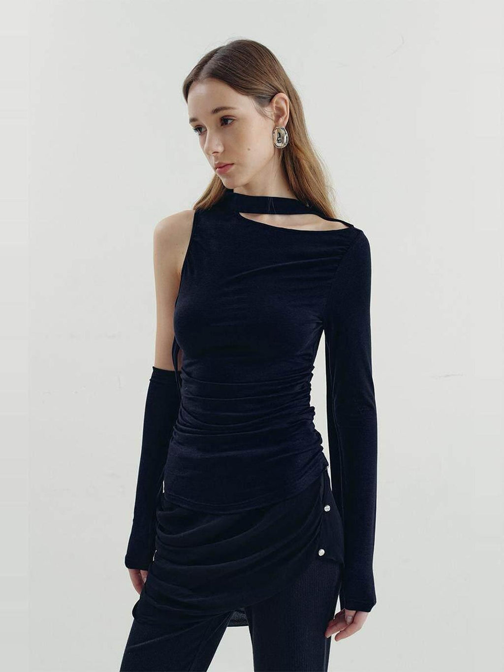 someonesometimes Viscose Cotton Blend Cutout Slim Fit Casual Women Asymmetric Neck Knit Sweaters